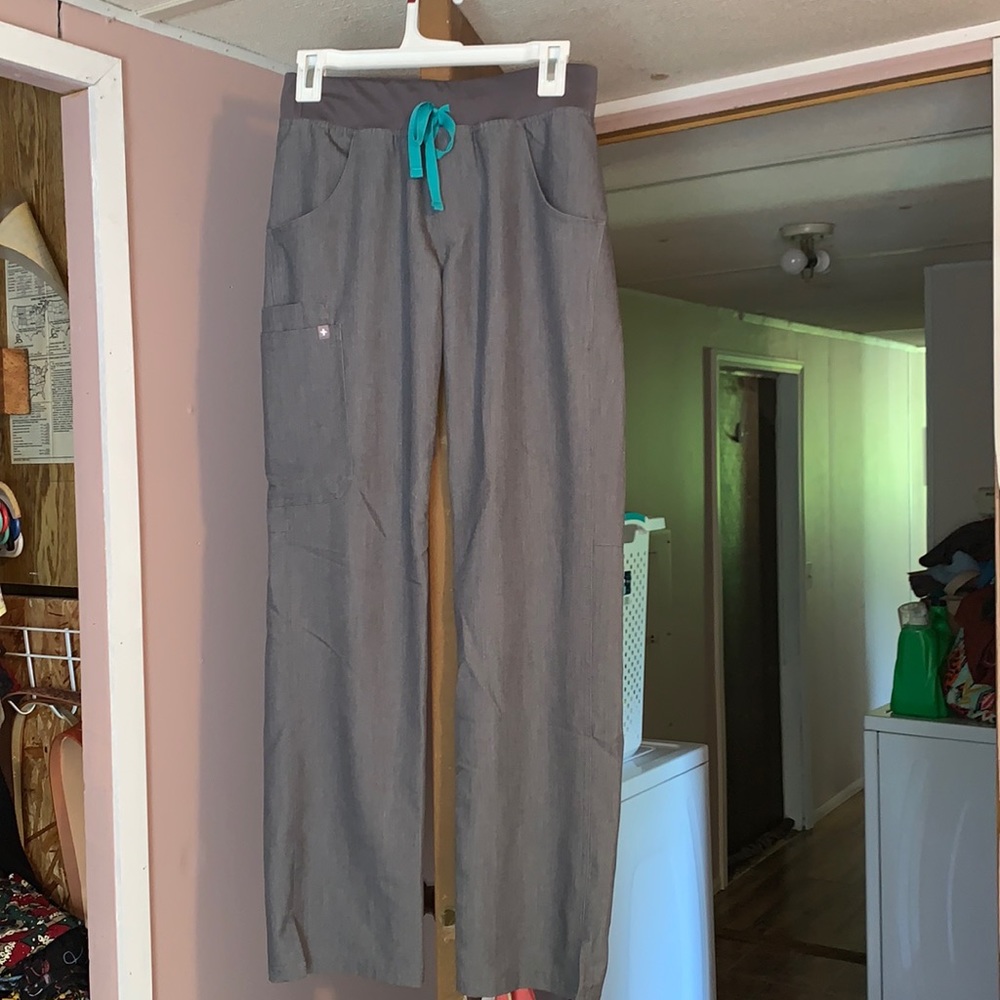 Figs Graphite XS Kade Cargo Scrub Pants